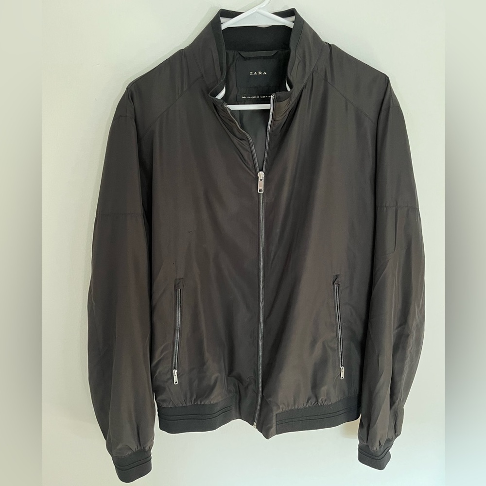 Zara Men’s Lightweight Men’s Jacket